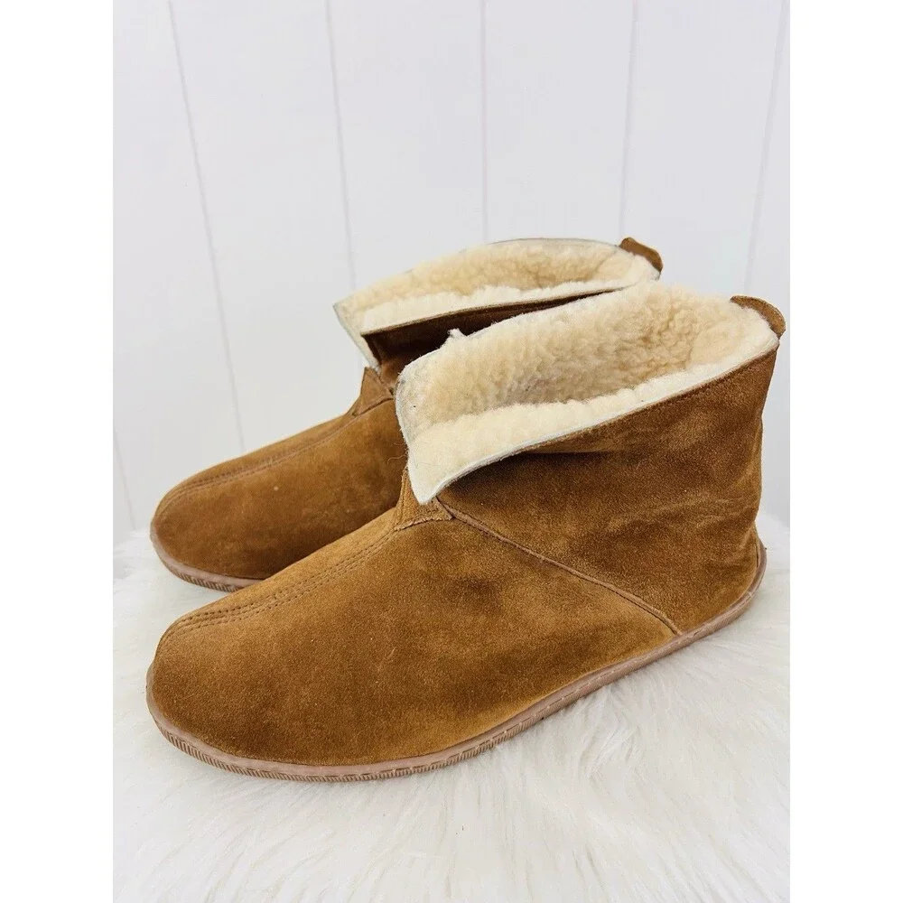 Minnetonka Sheepskin Ankle Boot Slippers Mens Size 11 Tan Suede Leather